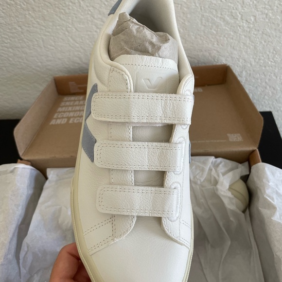 Womens Veja Recife sneakers NWT - Picture 7 of 11